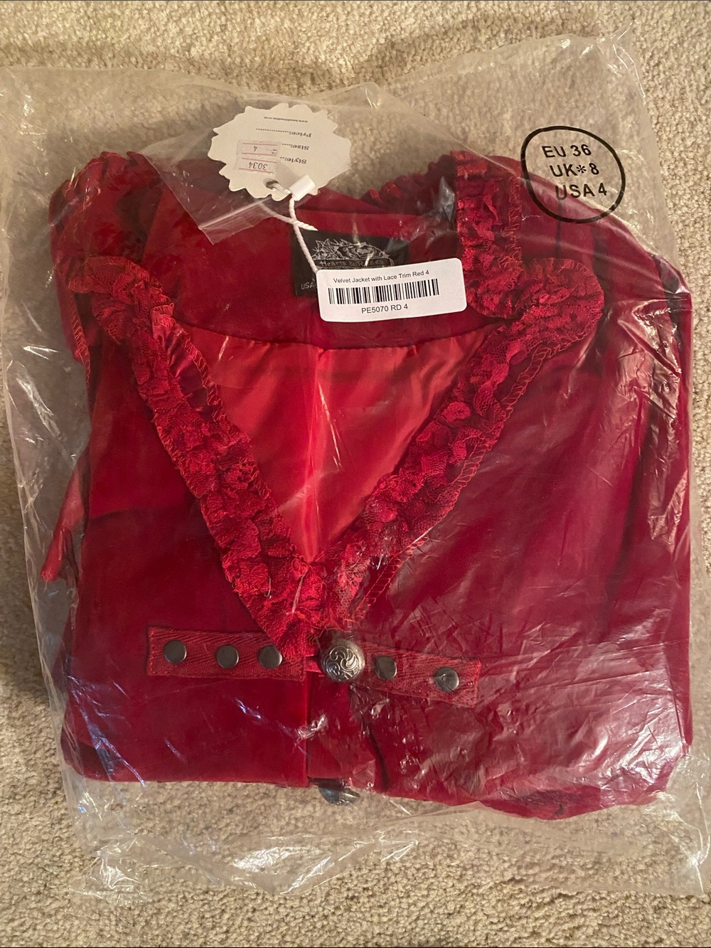 Hearts & Roses London NWT size 4 velvet & lace jacket - Picture 2 of 7